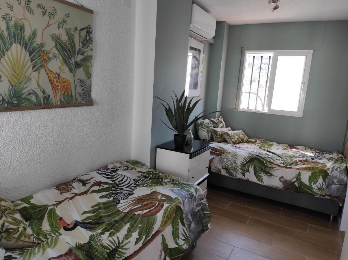 La Casa De Leones Apartment *